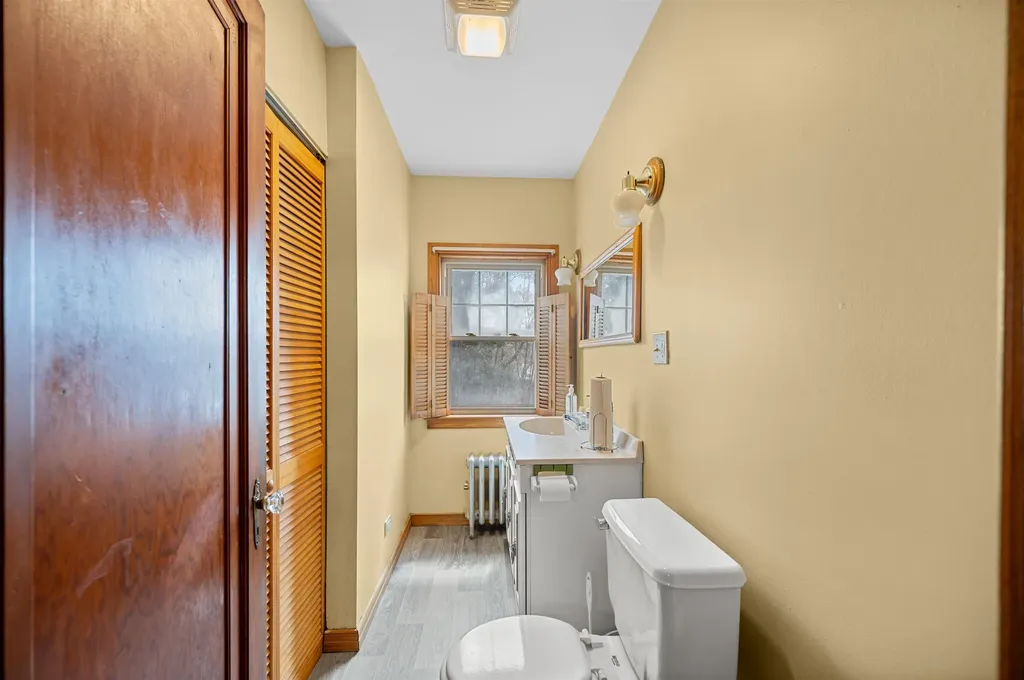 10 Evergreen Drive Berlin VT 05641