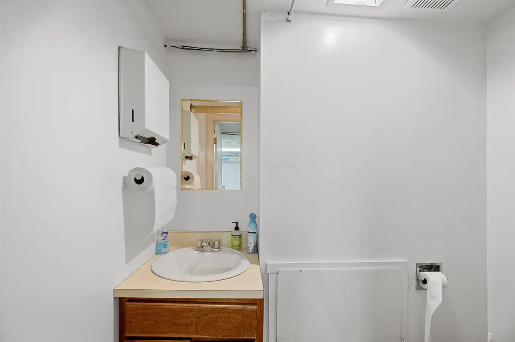 10 Evergreen Drive Berlin VT 05641