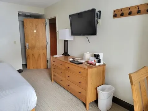 90 Loon Mountain Road Lincoln NH 03251