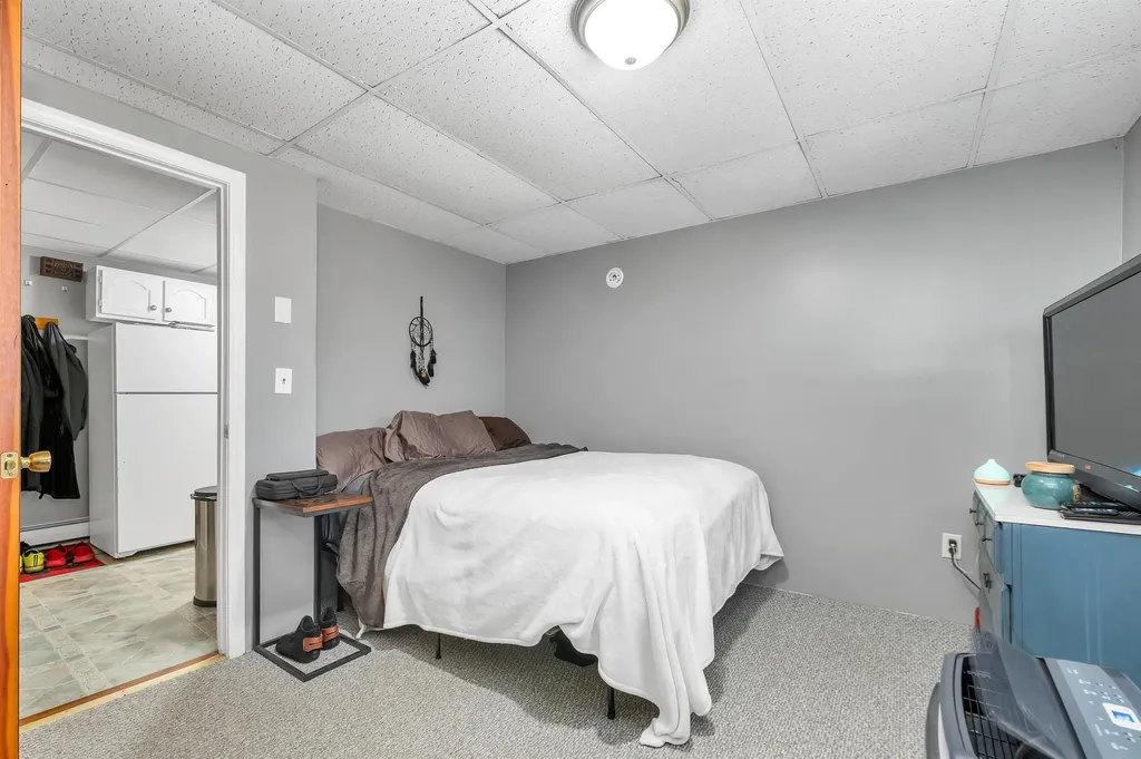 4 Water Street Meredith NH 03253