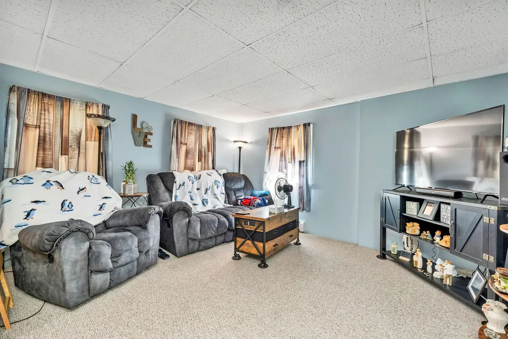 4 Water Street Meredith NH 03253