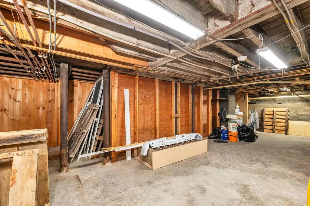 4 Water Street Meredith NH 03253