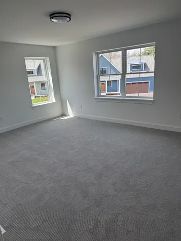 36 Washington Circle Essex VT 05452