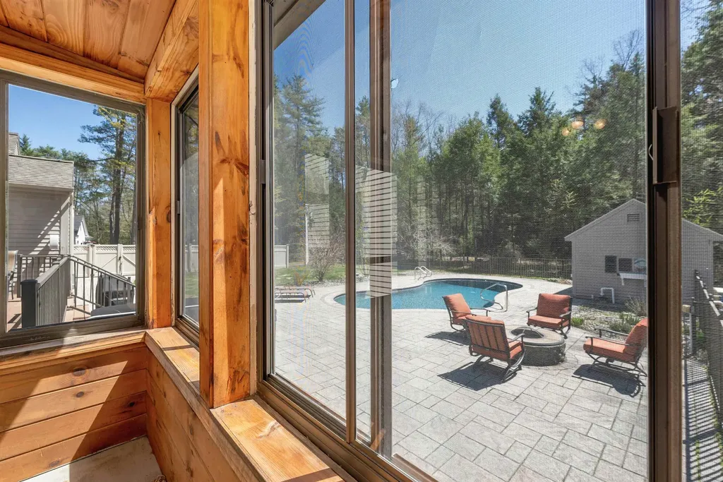 129 Woods Run Rollinsford NH 03869