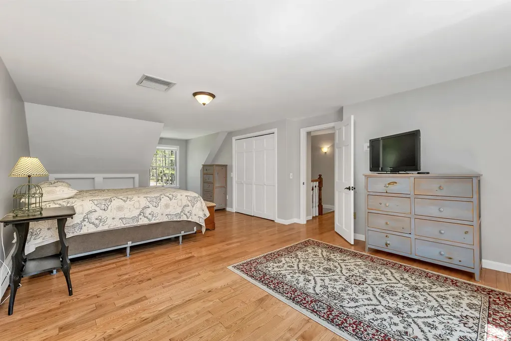 129 Woods Run Rollinsford NH 03869