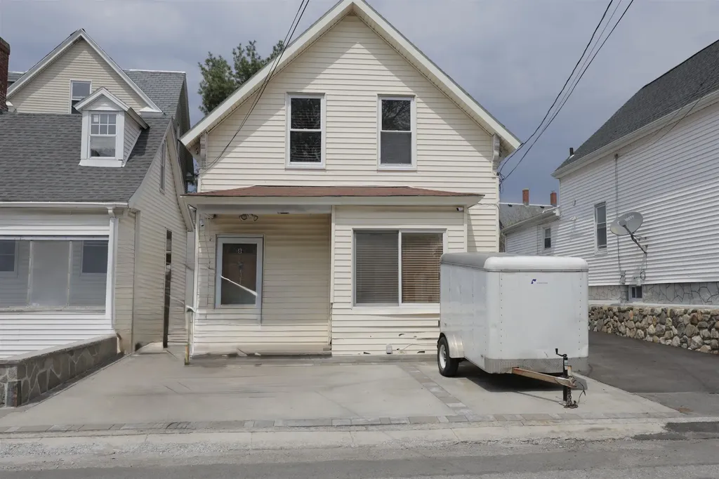 8 Gold Street Lowell MA 01854