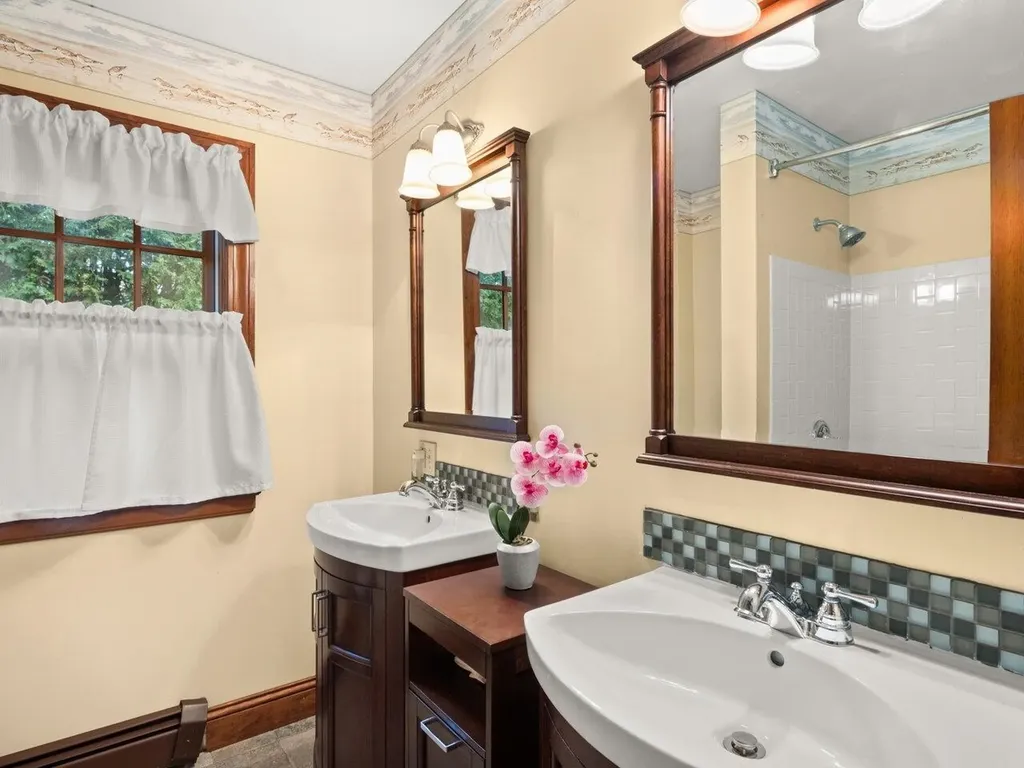 79 Alexis Drive Burlington VT 05408