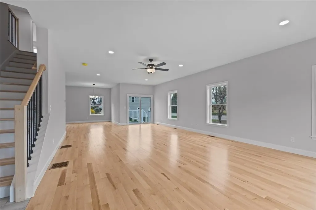 18 Walters Way Colchester VT 05446