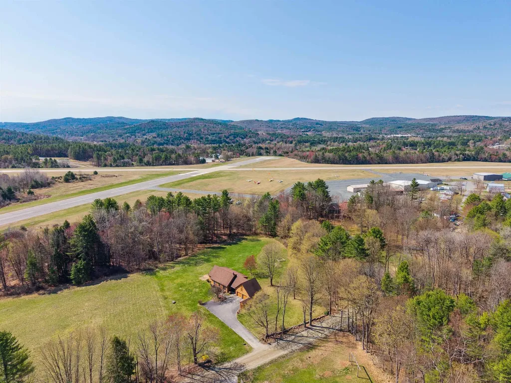 141 North Runway Road Weathersfield VT 05151