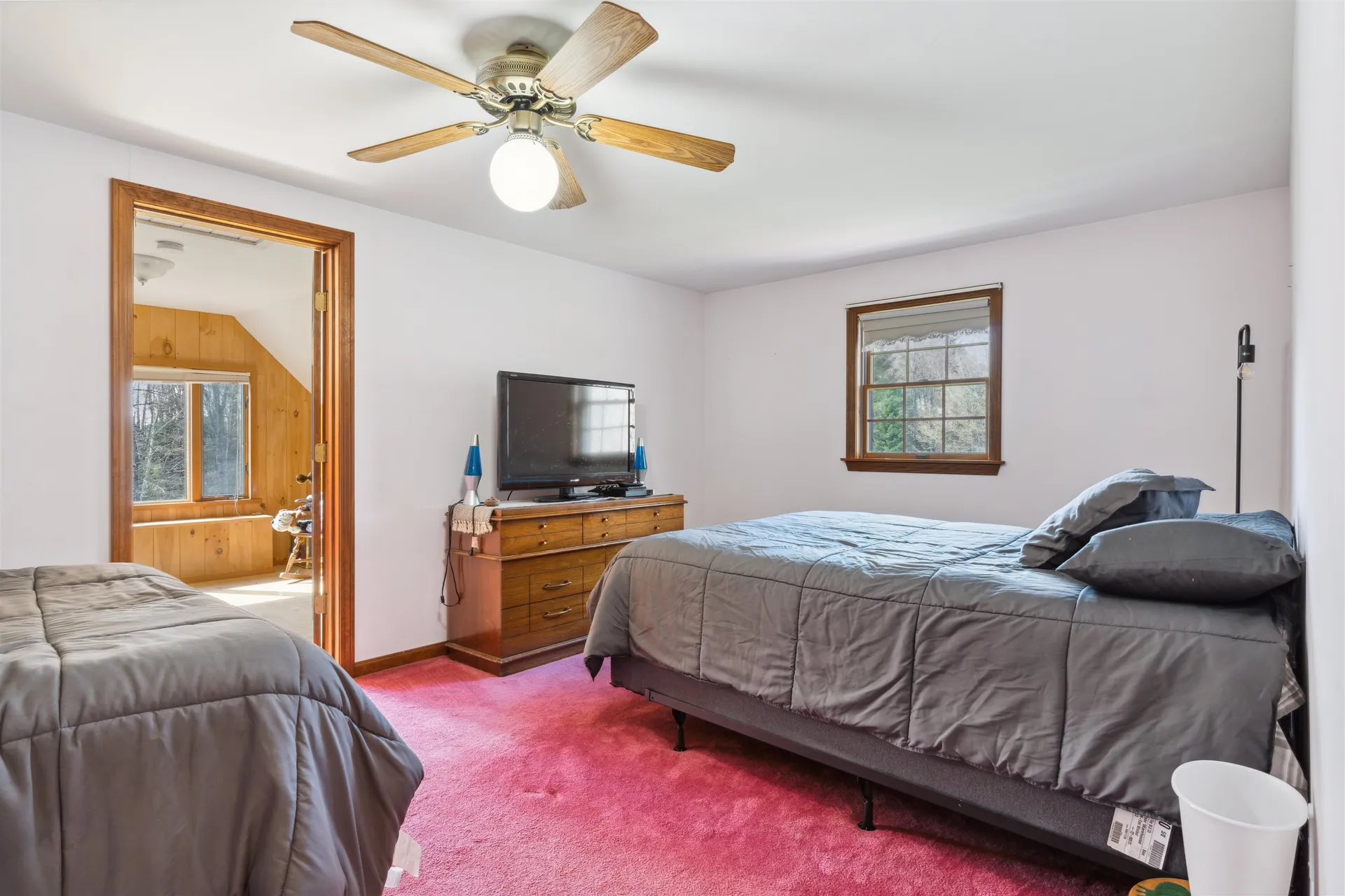 141 North Runway Road Weathersfield VT 05151