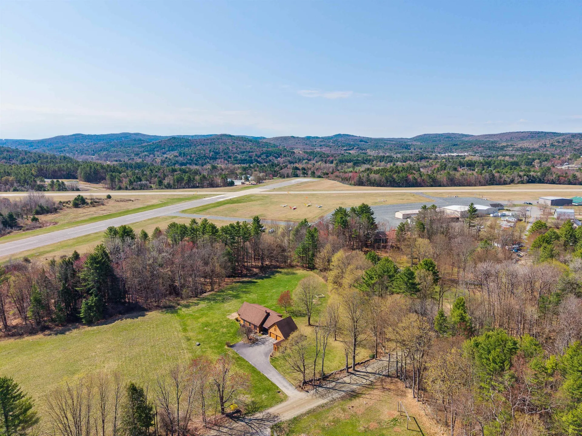 141 North Runway Road Weathersfield VT 05151