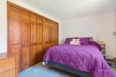 141 North Runway Road Weathersfield VT 05151