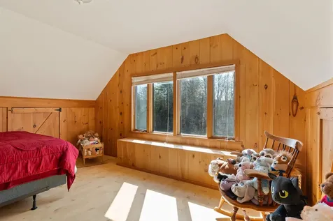 141 North Runway Road Weathersfield VT 05151