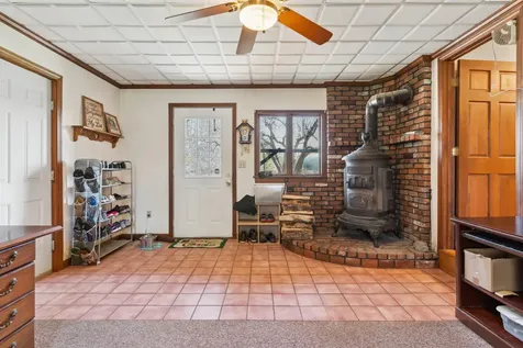 141 North Runway Road Weathersfield VT 05151