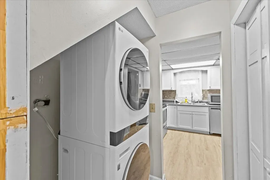 86 Pinecrest Drive Essex VT 05452