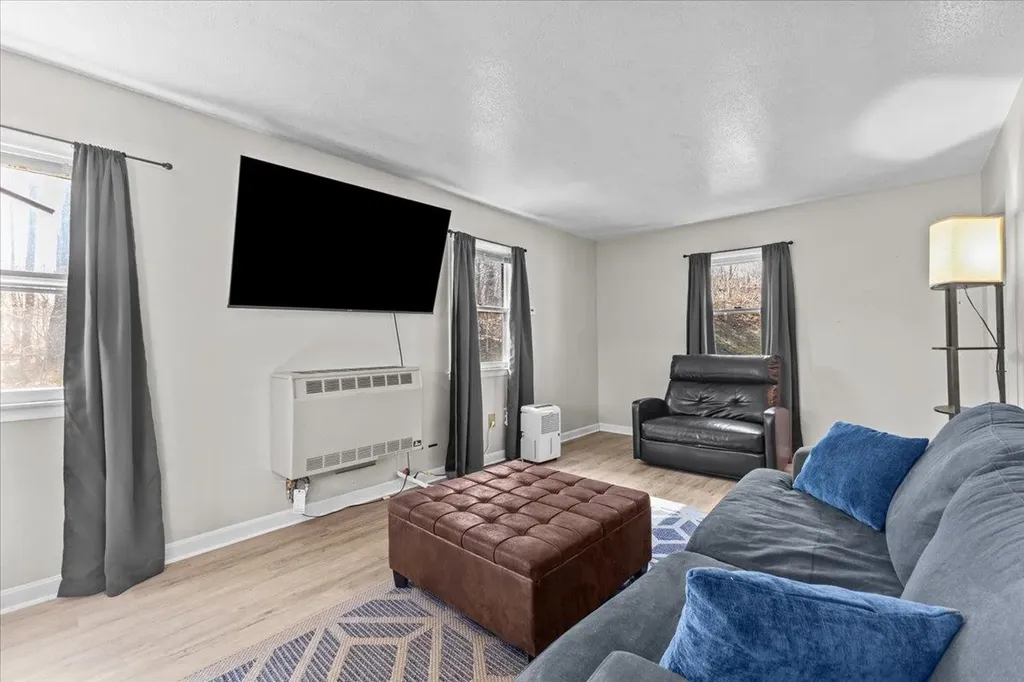 86 Pinecrest Drive Essex VT 05452