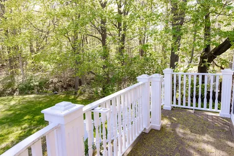 24 West Pine Street Plaistow NH 03865