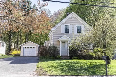24 West Pine Street Plaistow NH 03865