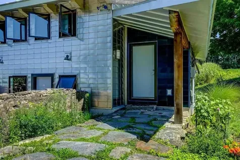 152 Halls Crossing Road Walpole NH 03608