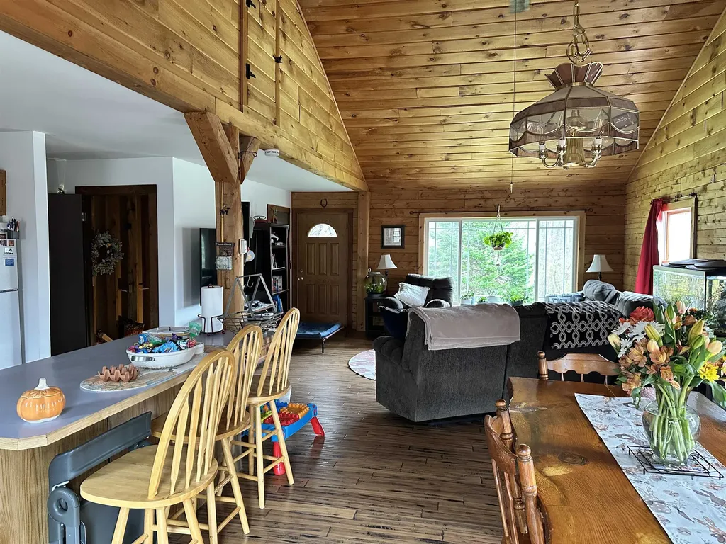 415 Buck Lake Road Woodbury VT 05681