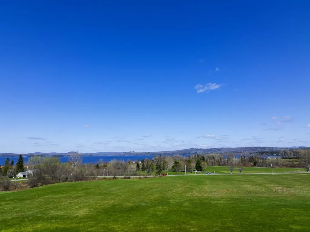 3003 Lake Road Newport Town VT 05857