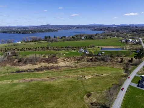 3003 Lake Road Newport Town VT 05857