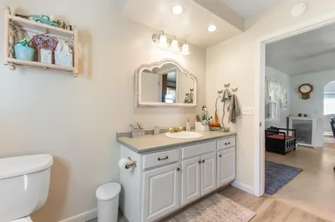 22 Jewel Street Gorham NH 03581