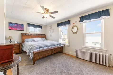 22 Jewel Street Gorham NH 03581