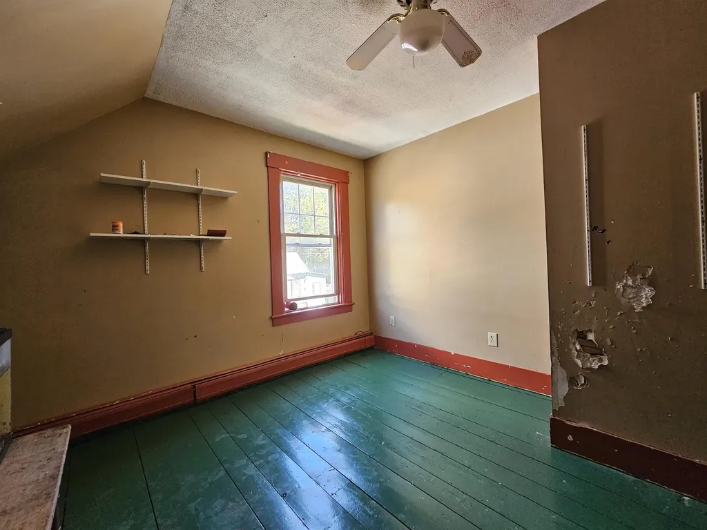 32 Myrtle Street Springfield VT 05156