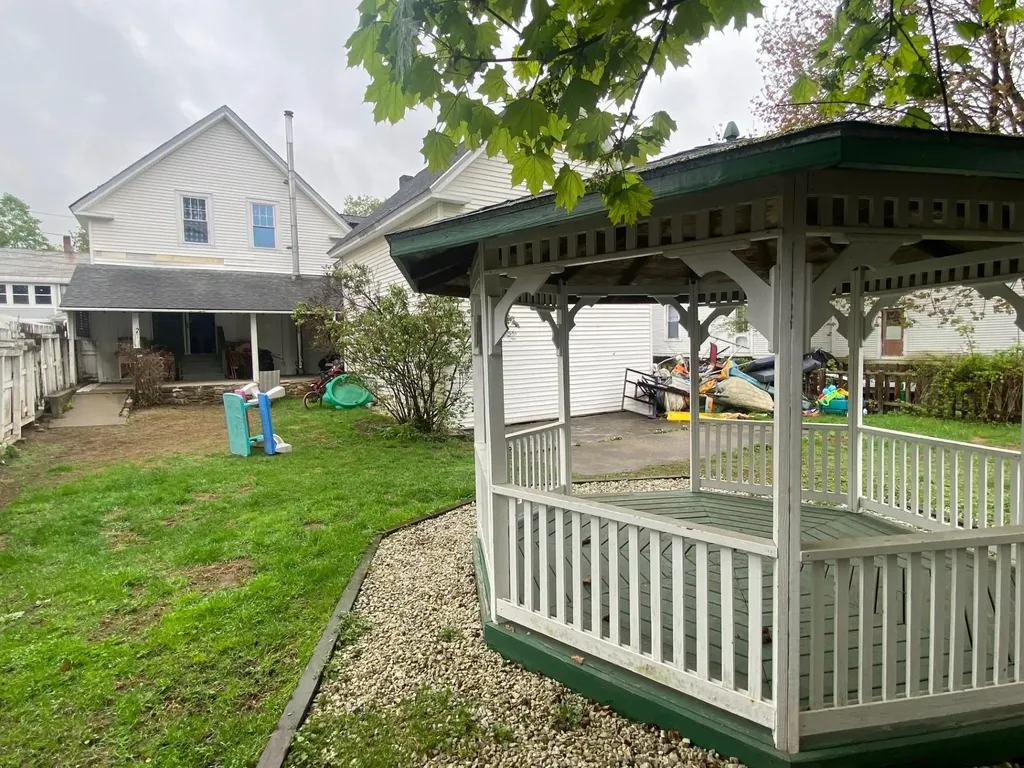 32 Myrtle Street Springfield VT 05156