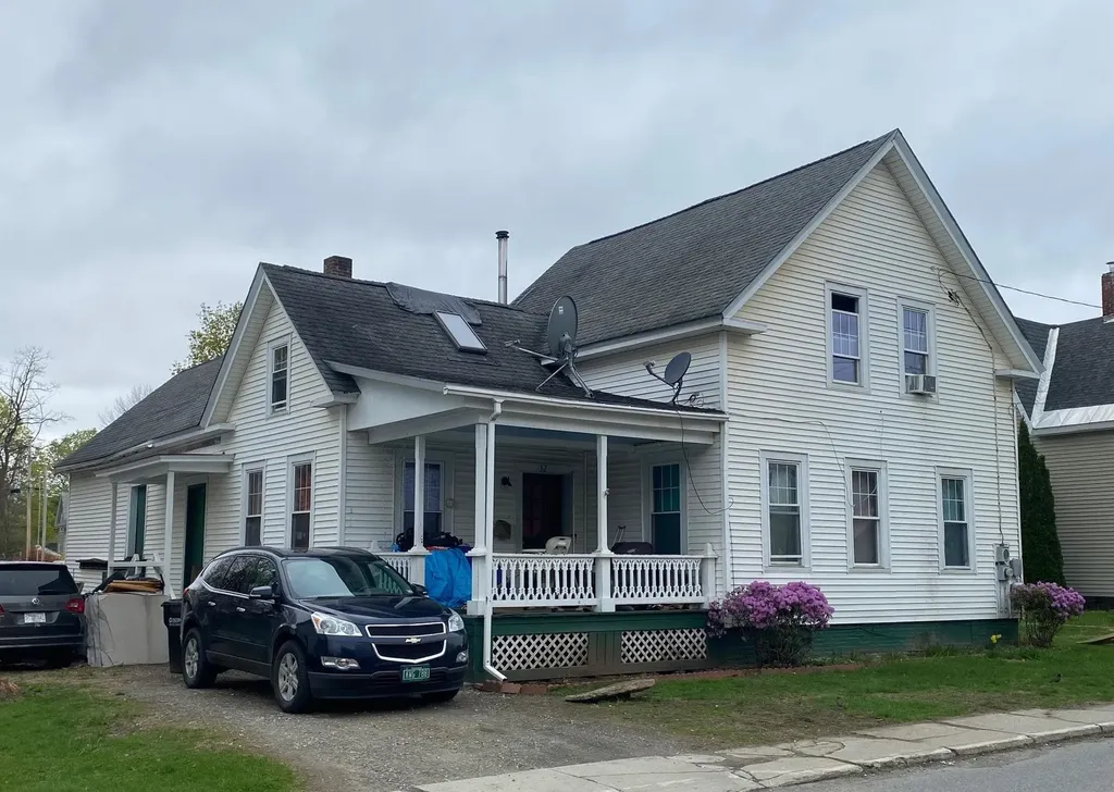 32 Myrtle Street Springfield VT 05156