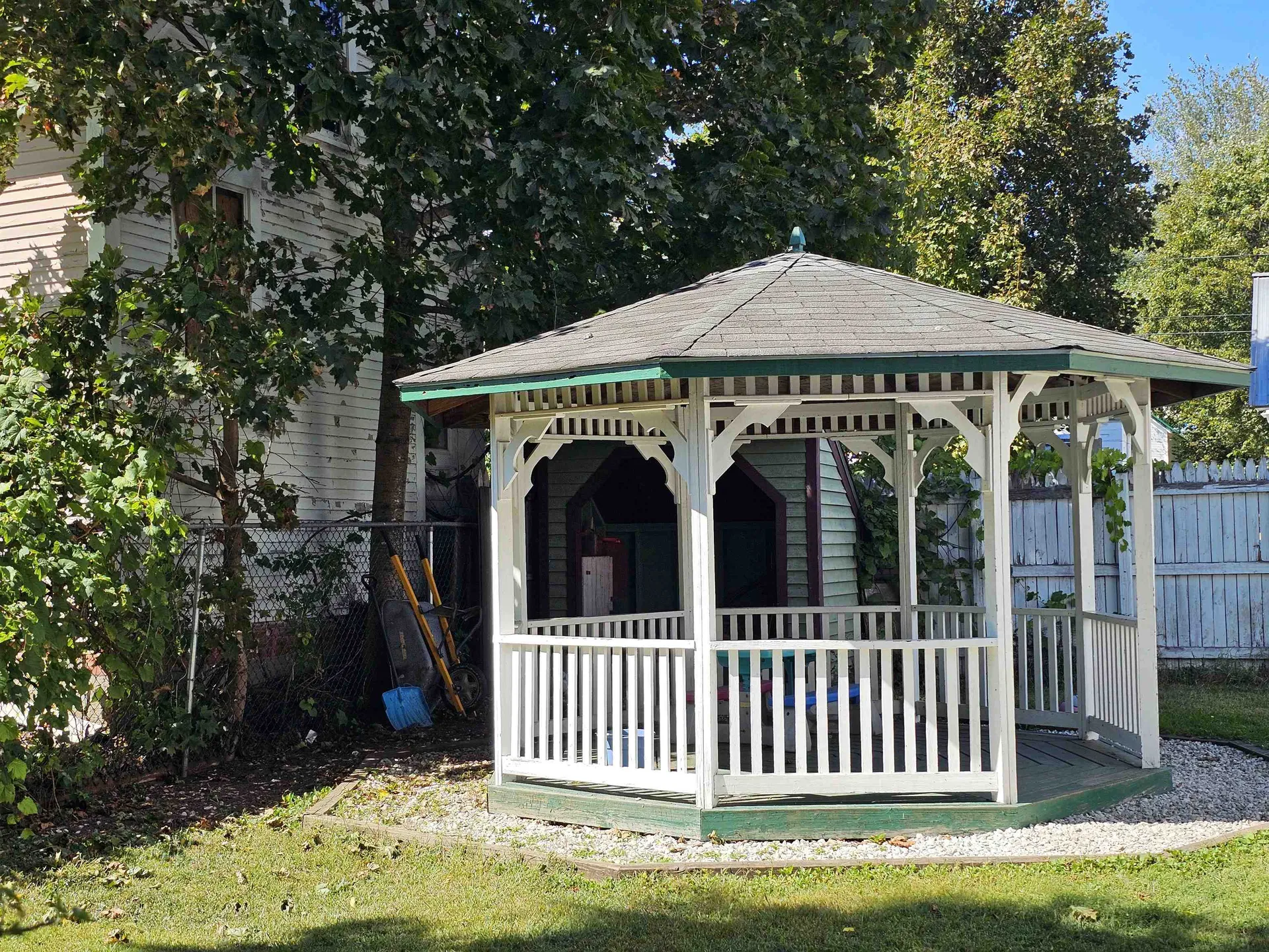 32 Myrtle Street Springfield VT 05156