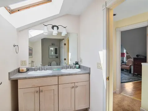 51 Partridge Way Shelburne VT 05482