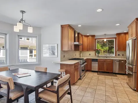 51 Partridge Way Shelburne VT 05482