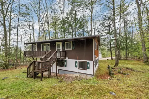 118 Suissevale Avenue Moultonborough NH 03254