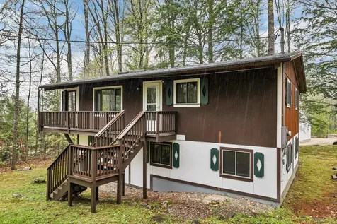 118 Suissevale Avenue Moultonborough NH 03254