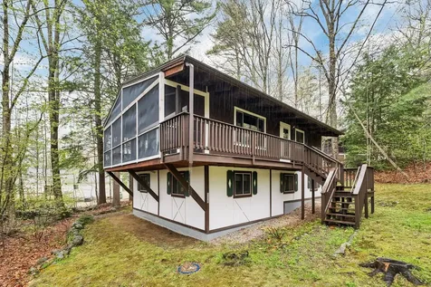 118 Suissevale Avenue Moultonborough NH 03254