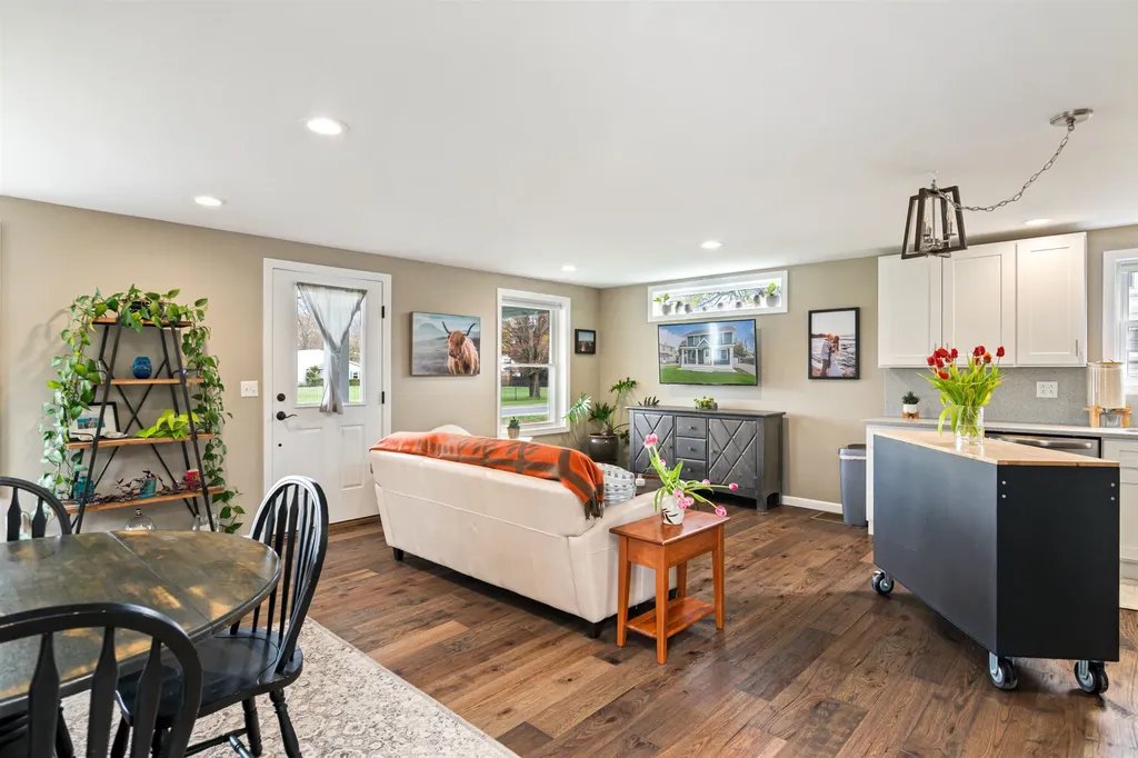 237 Hinesburg Road South Burlington VT 05403