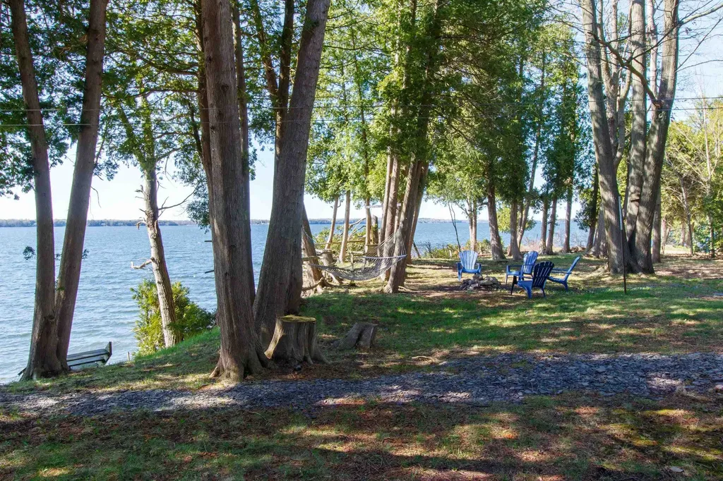 585 Cedarvale Lane North Hero VT 05474