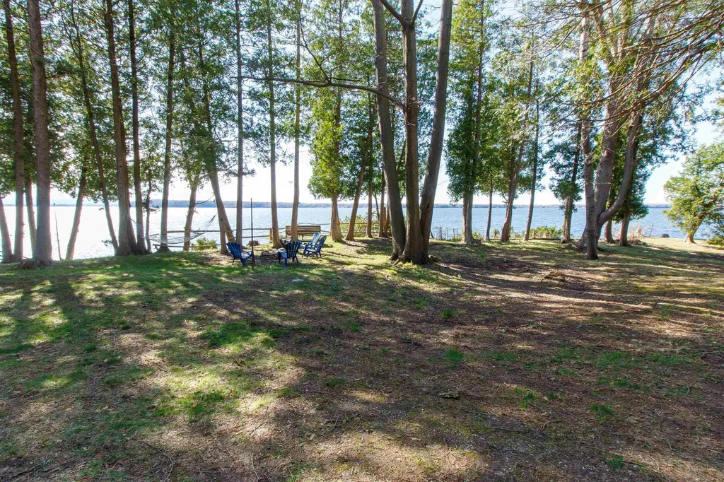 585 Cedarvale Lane North Hero VT 05474