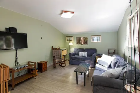 585 Cedarvale Lane North Hero VT 05474