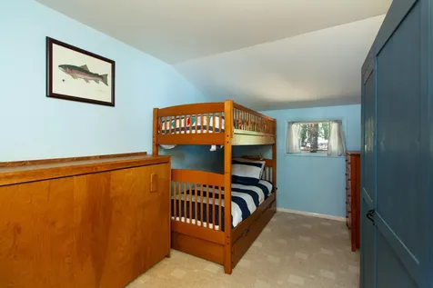 585 Cedarvale Lane North Hero VT 05474