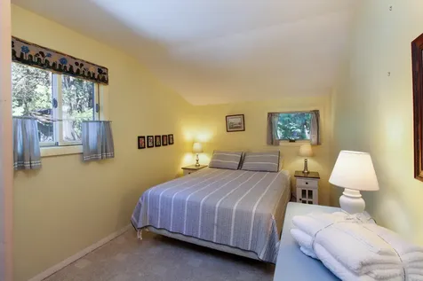 585 Cedarvale Lane North Hero VT 05474