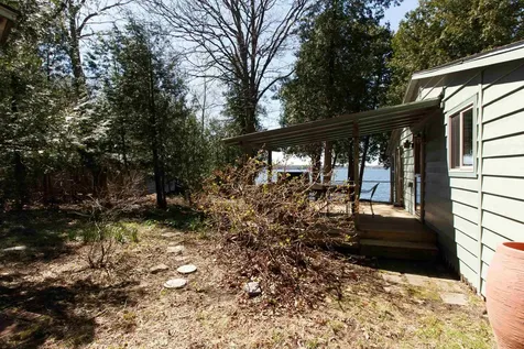 585 Cedarvale Lane North Hero VT 05474