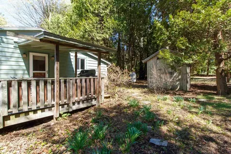 585 Cedarvale Lane North Hero VT 05474