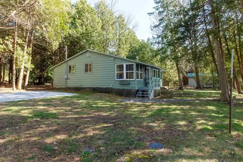 585 Cedarvale Lane North Hero VT 05474