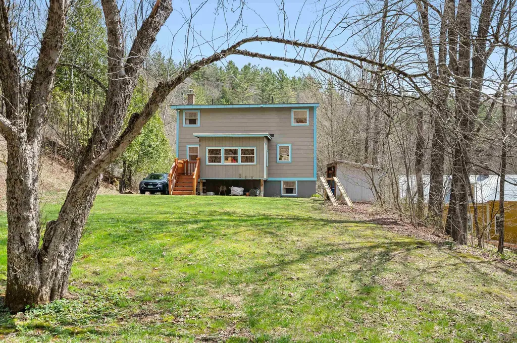 88 North Calais Road Calais VT 05650