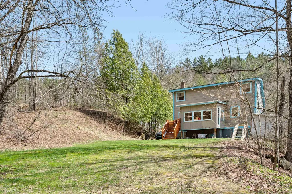 88 North Calais Road Calais VT 05650