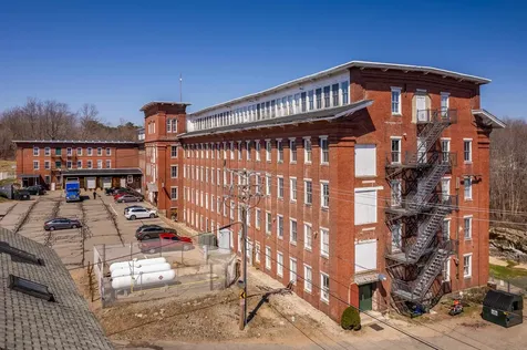 1 Front Street Rollinsford NH 03869