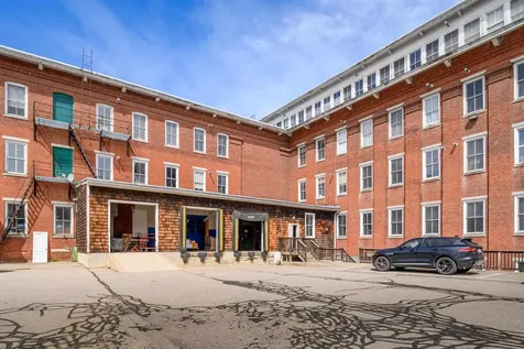 1 Front Street Rollinsford NH 03869